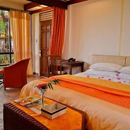 Punta Bulata White Beach Resort & Spa Cauayan  Luaran gambar