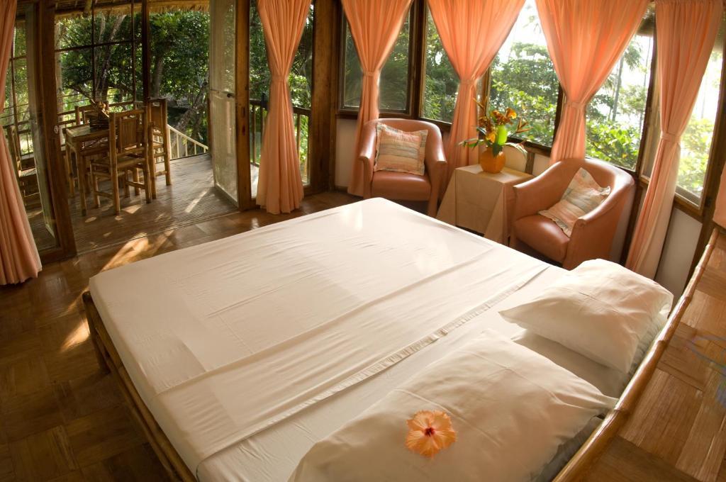Punta Bulata White Beach Resort & Spa Cauayan  Bilik gambar
